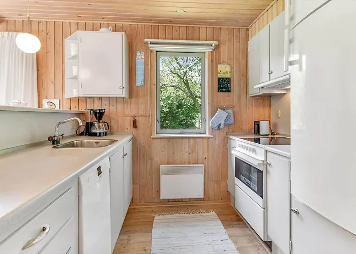 Bv310-blavand-gronnevej-16 بيت للعطل Blåvand